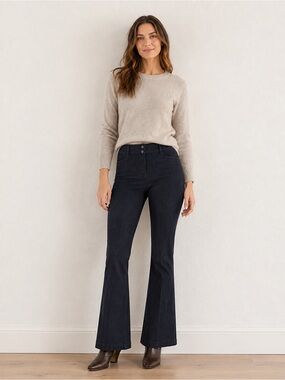 NWT The Limited Denim FIT & FLARE Low Rise Slim Hip 678 Stretch Jeans - SZ 12R